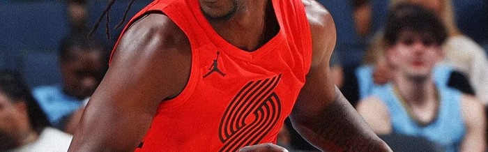 小卡三节轰29+8仍无缘今日最佳！对不起，你碰到创纪录的霍勒迪了